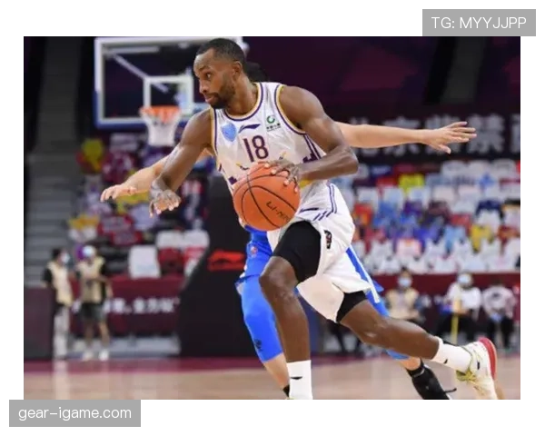 安德莱赫特边路进攻火力全开，状态回暖助球队逆转取胜